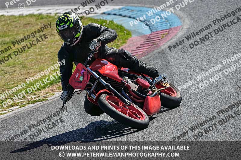 enduro digital images;event digital images;eventdigitalimages;mallory park;mallory park photographs;mallory park trackday;mallory park trackday photographs;no limits trackdays;peter wileman photography;racing digital images;trackday digital images;trackday photos